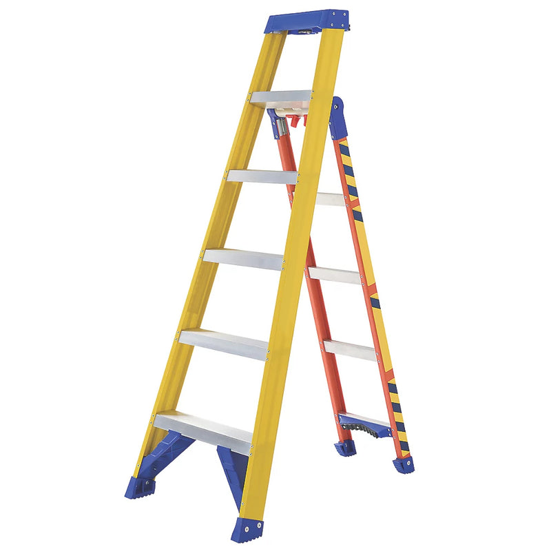 Highly Durable Aluminium Combination Ladder For Industrial Use - 2.9m