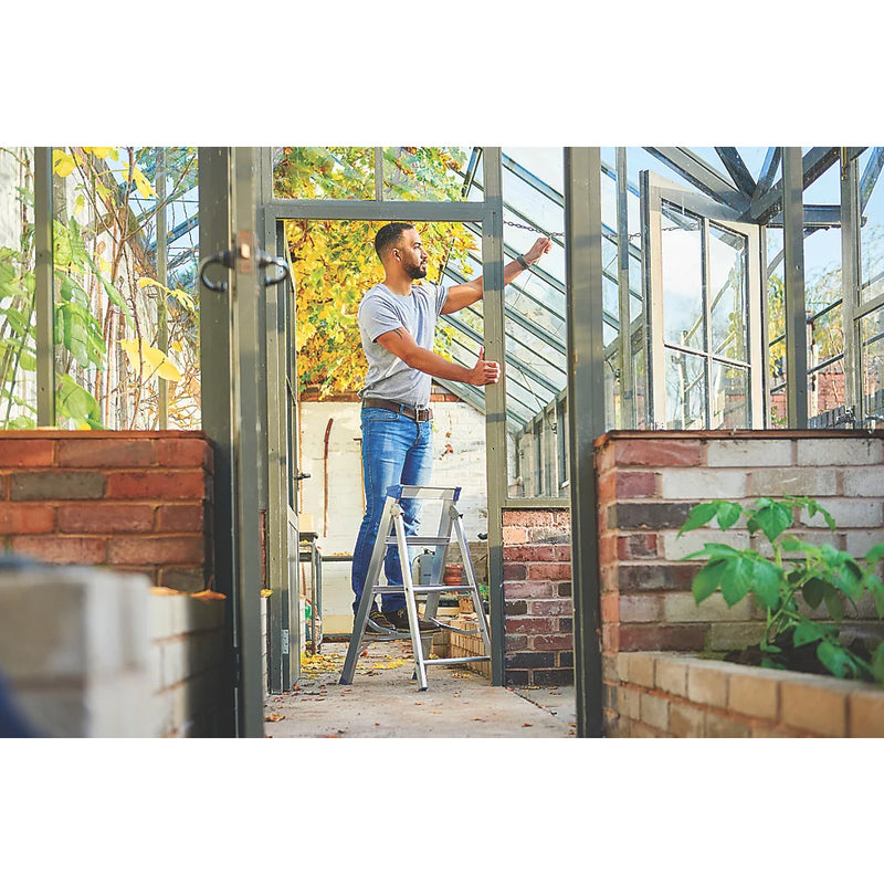 Heavy Duty Aluminium 4-Step Swingback A-Frame Ladder For Home Use - 0.85m