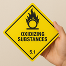 High-Performance Hazard Warning Labels Oxidising Agent 100x100mm 250 Industrial-Grade Roll Pack