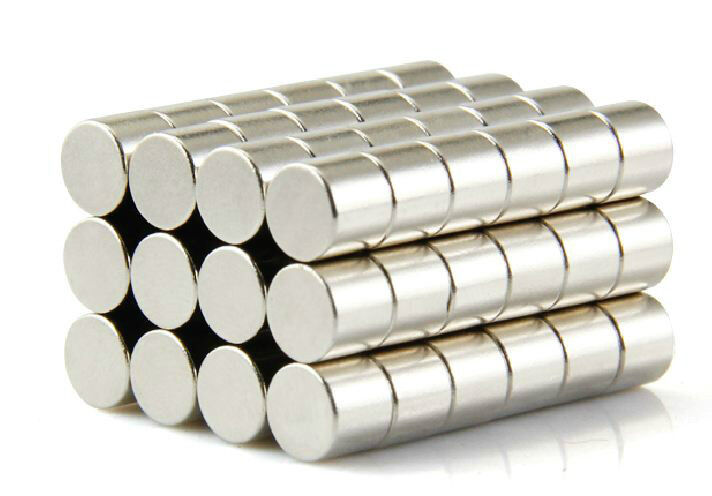 N35 Grade  100-Pack Neodymium 8mm Disc Magnets Silver