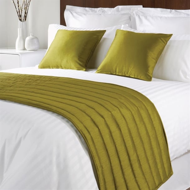 Comfort Simplicity Bed Runner Lime