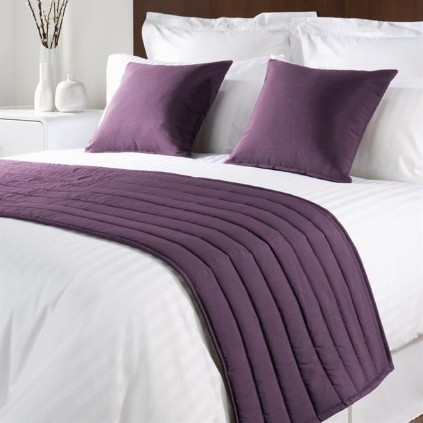 Comfort Simplicity Bed Runner Lilac