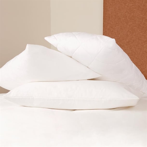 Comfort Quiltop Pillow Protector