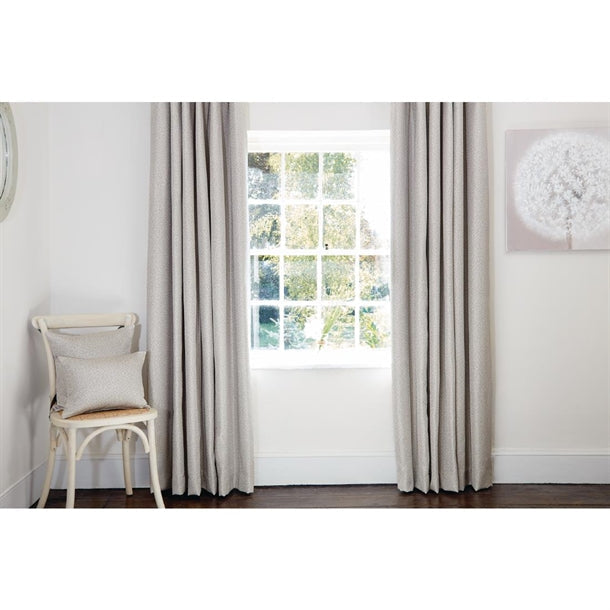 Comfort Dune Eyelet Curtains Platinum