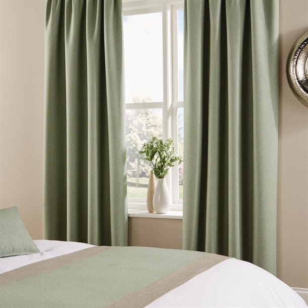 Comfort Tundra Eyelet Curtains Soft Mint