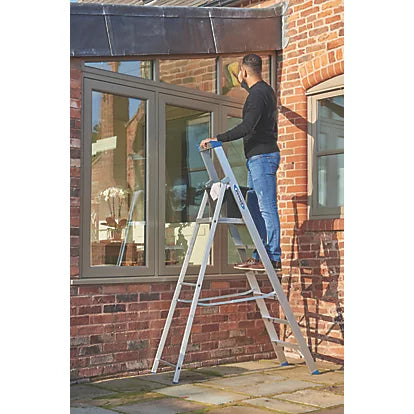 High Performance Aluminium 6-Step Platform Step Ladder For Industrial Applications